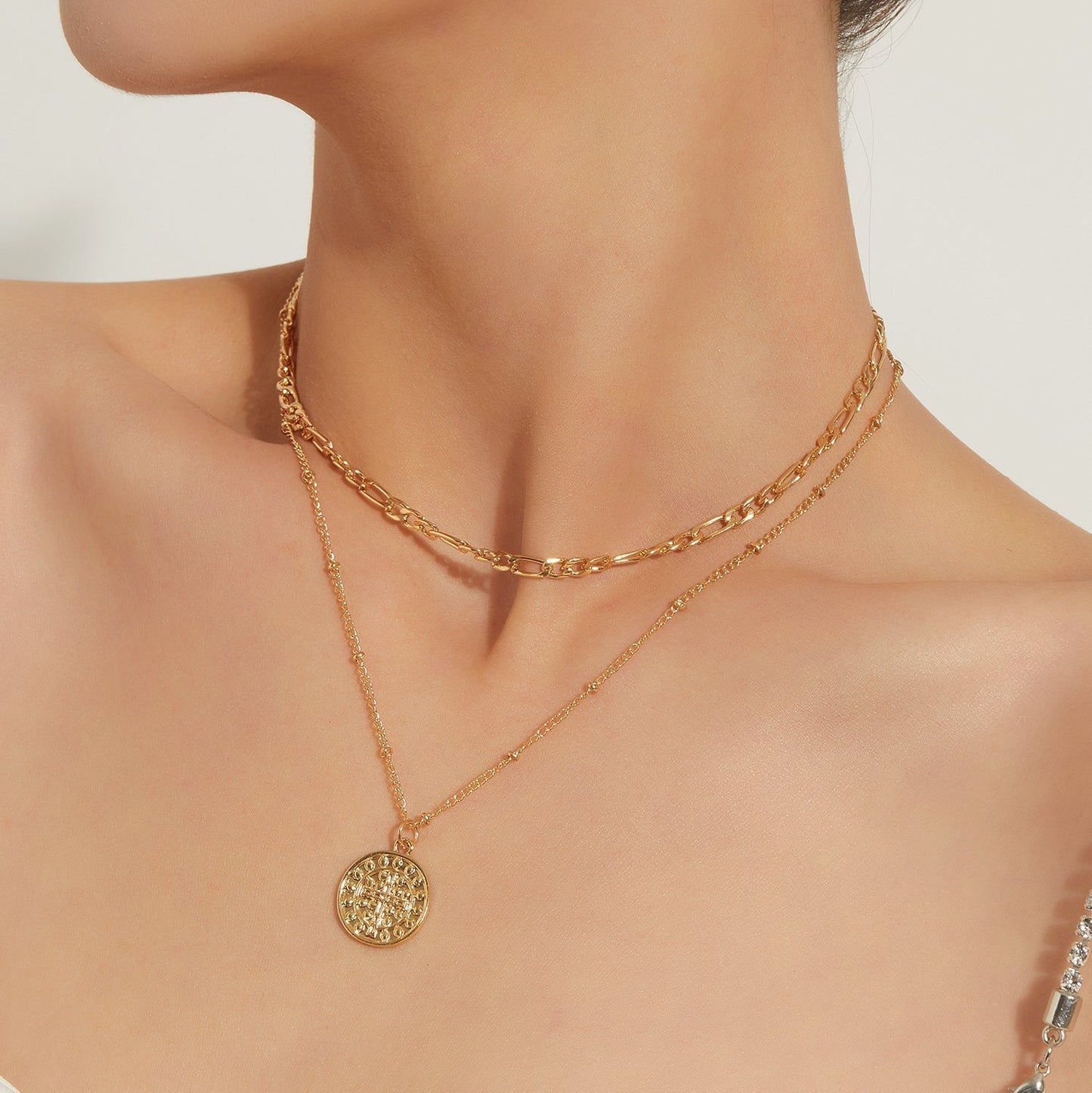 Disc Trend Necklace