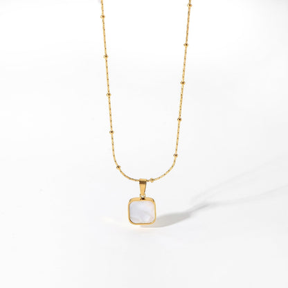 Pixi Shell Pendant Choker Necklace